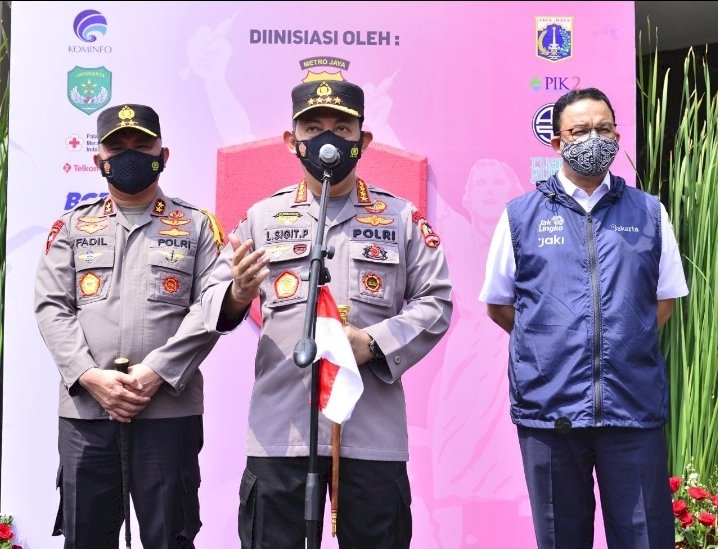 Kapolri Siapkan Strategi Capai Vaksinasi 70 Persen di Hari Kemerdekaan