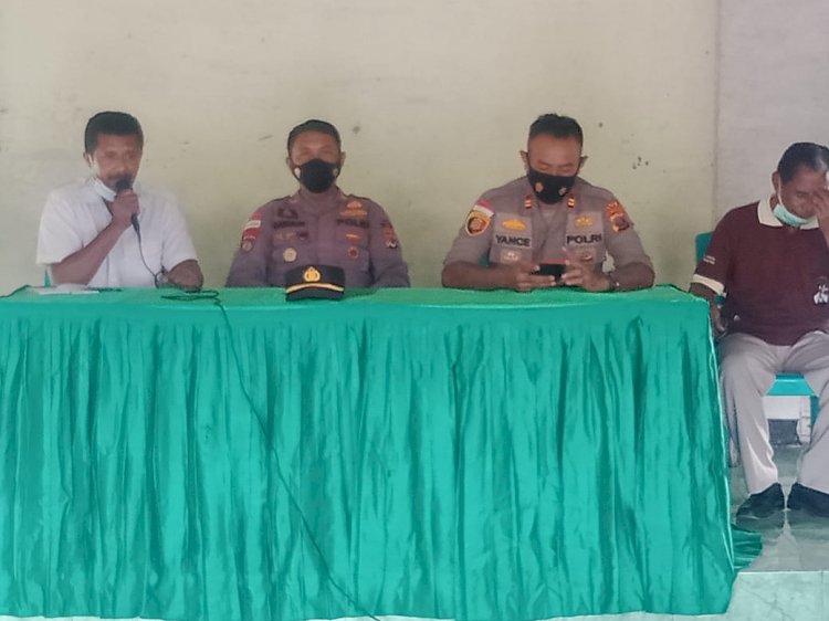 Jelang Perayaan Natal dan Tahun Baru, Kasat Binmas Polres Sikka Laksanakan Safari Kamtibmas