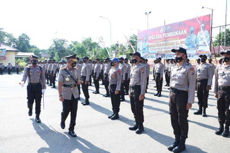 Kapolda NTT Buka Pendidikan Pembentukan Bintara Polri Gelombang I Tahun 2022 di SPN Kupang, Sebanyak 249 Siswa Siap Dilatih Menjadi Insan Tribrata yang Profesional