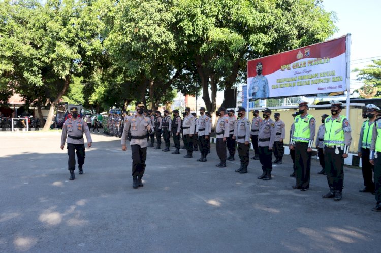 KAPOLRES SIKKA PIMPIN  APEL GELAR PASUKAN KESIAPSIAGAAN MENGHADAPI BENCANA CUACA EKSTRIM DI WILAYAH KABUPATEN SIKKA