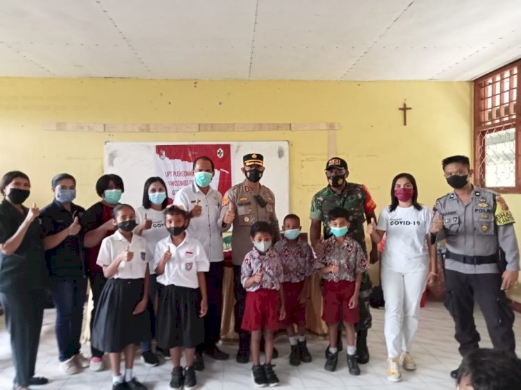 Kapolres tinjau pelaksanaan Vaksinasi Anak di SDI Koting B
