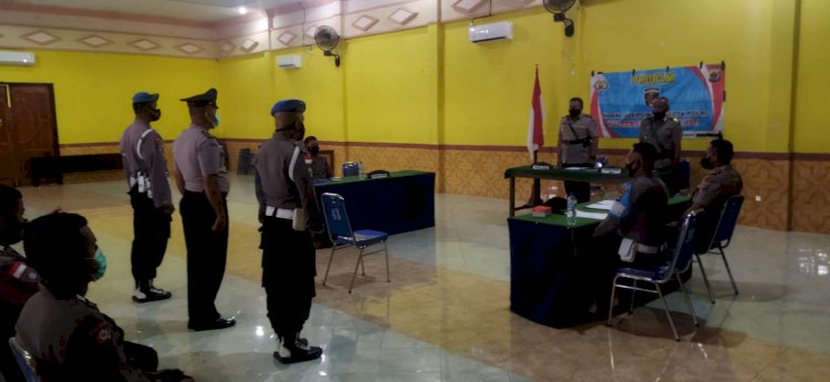 Wujud Komitmen Menjaga Disiplin Personil, Sipropam Polres Sikka Laksanakan Sidang Terhadap 3 Anggota