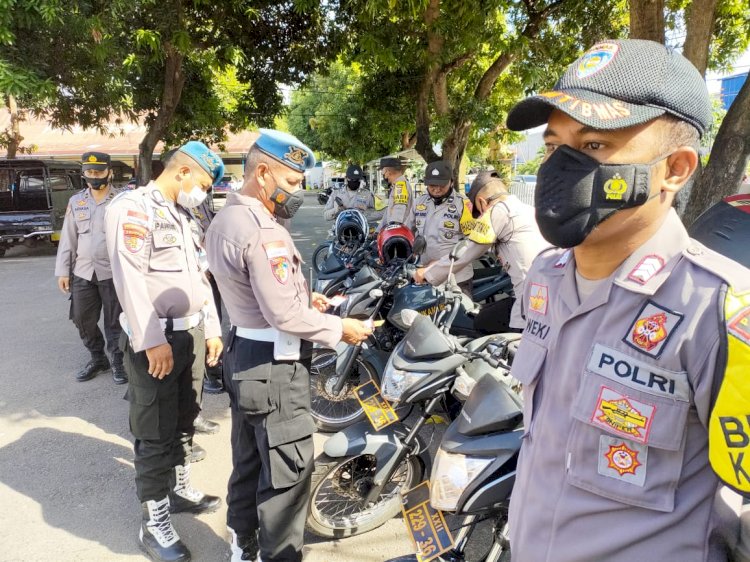 Pemeriksaan Rutin Seluruh Personil Bhabinkamtibmas Polres Sikka