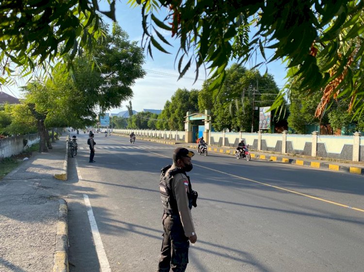 Operasi Patuh Turangga Tahun 2022 Satsamapta Polres Sikka Laksanakan Pengaturan Dan Patroli Di Tempat Rawan Pelanggaran Lalulintas.