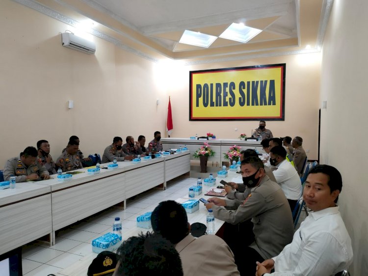 Tingkatkan Kinerja Satker, Polres Sikka Gelar Anev Bulanan