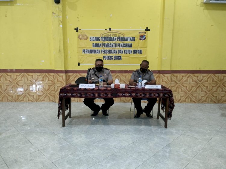 Wakapolres Sikka Pimpin Sidang BP4-R Terhadapa 2 Anggota Polres Sikka