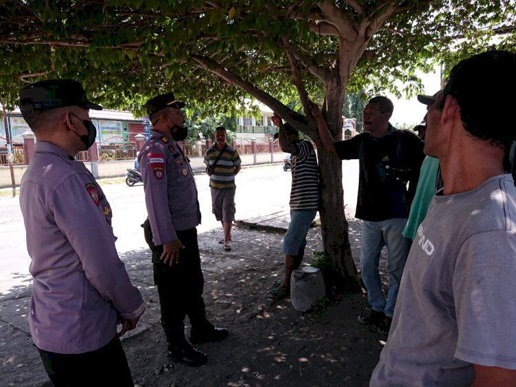 Sat Binmas Polres Sikka Rutin Laksanakan Sambang Kamtibmas Di Lingkungan Masyarakat