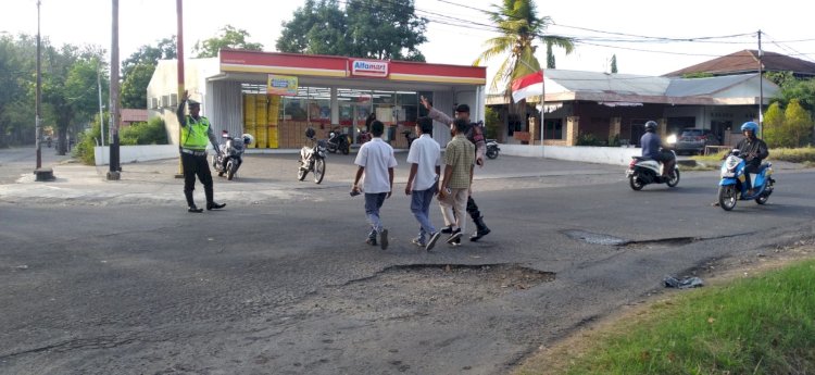 Berikan Rasa Aman Unit Turjawali Sat Samapta Polres Sikka Rutin Gatur Pagi