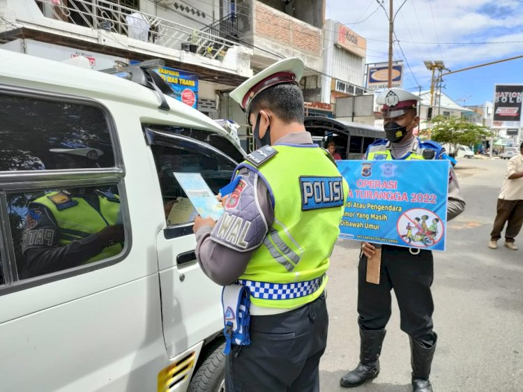 Hari Kedua Satlantas Polres Sikka Gelar Operasi Zebra Turangga 2022