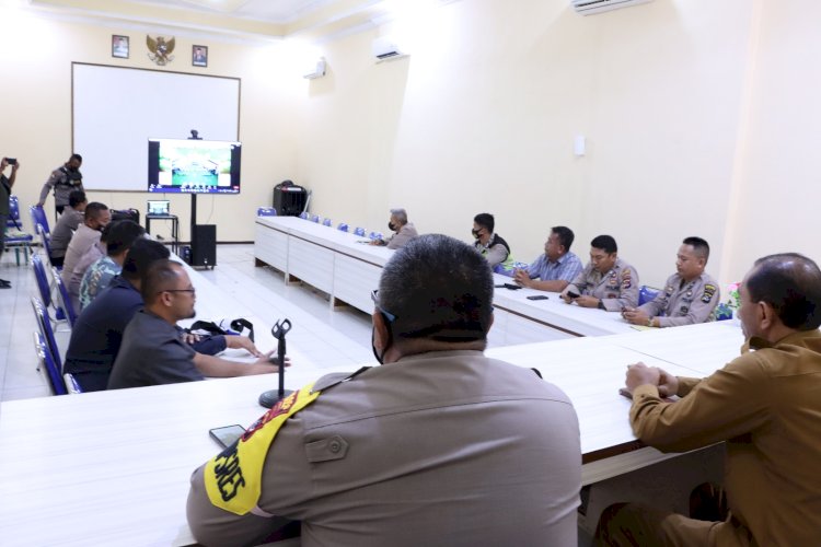 Polres Sikka Ikuti Peringatan Maulid Nabi Muhammad SAW Bersama Kapolri Secara Virutal