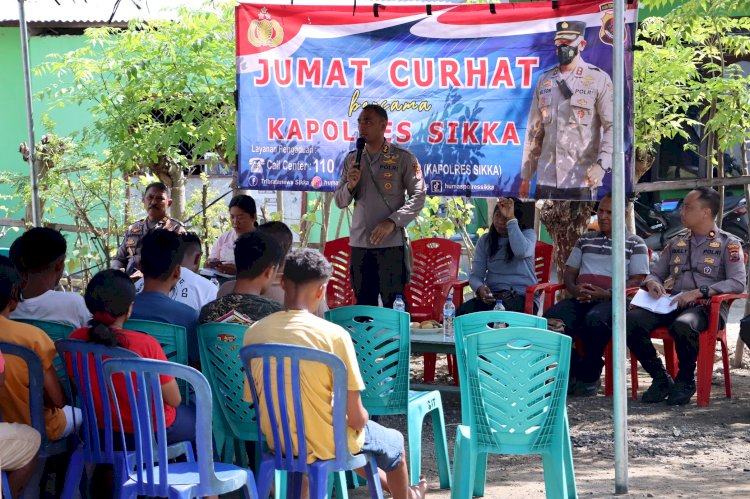 Lewat Jumat Curhat Kapolres Sikka Terima Keluhan Masyarakat Di Lorong Ayam