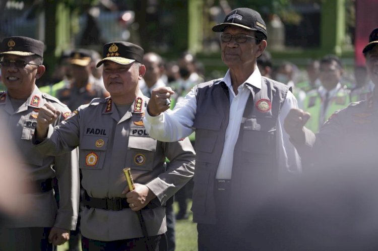 Kabaharkam Polri Sebut Polisi RW Praktik Kedekatan Aparat dan Masyarakat di Akar Rumput