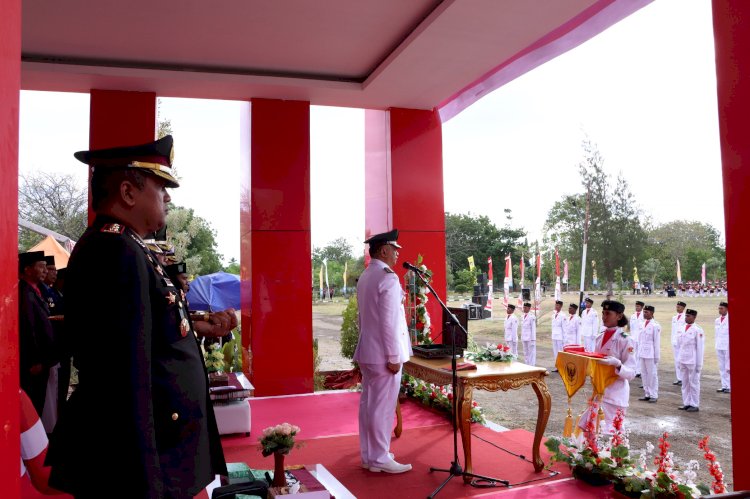 Kapolres Sikka Hadiri Upacara HUT Proklamasi Kemerdekaan RI Ke 78 Tahun 2023