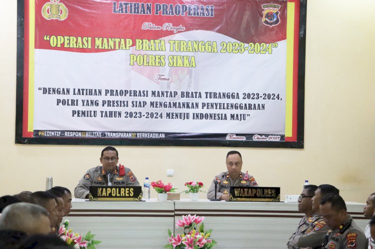 Kapolres Sikka AKBP Hardi Dinata, S.I.K., M.M., Pimpin Pembukaan Latihan Pra Operasi Mantap Brata Turangga 2023-2024