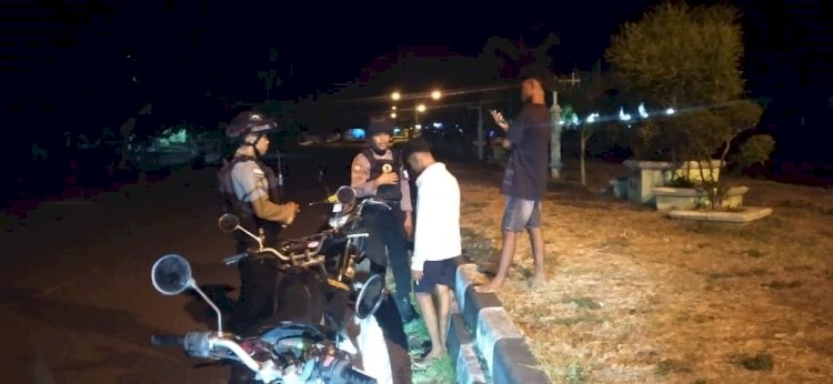 Perkuat Kamtibmas Jelang Pemilu 2024, Sat Samapta Polres Sikka Intensifkan Patroli Wilayah Saat Malam Hari