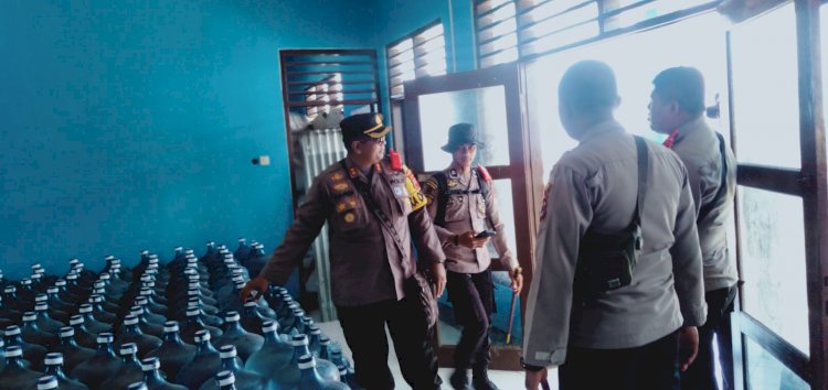 Kapolres Tinjau Lokasi Pembangunan Polsubektor dan Sumbur Bor di Pulau Palue