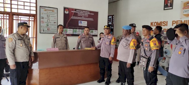 Ciptakan Keamanan, Polisi Disiagakan di Kantor KPU dan BAWASLU