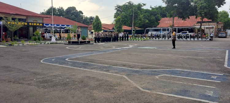 Kapolres Pimpin Apel Persiapan Pengamanan Malam Tahun Baru 2023 di Wilayah Hukum Polres Sikka