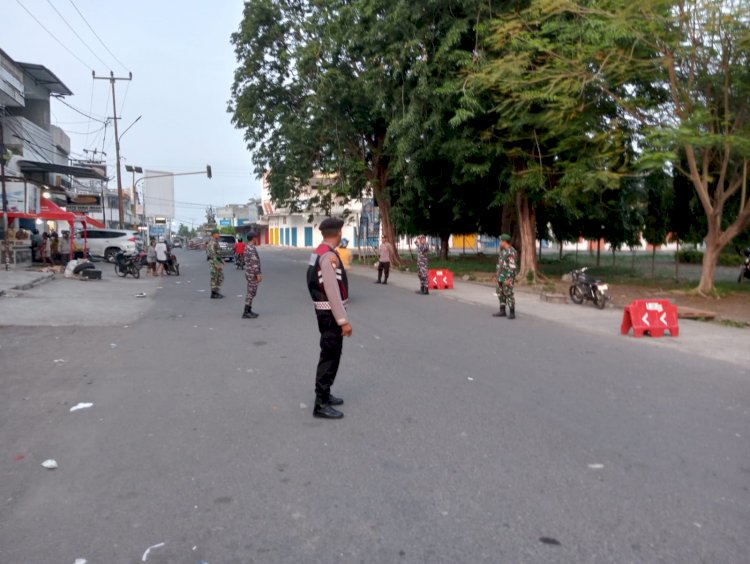 Hari Terakhir Operasi, Anggota Pos Pam Monumen Tsunami melakukan Pengaturan Arus Lalu Lintas