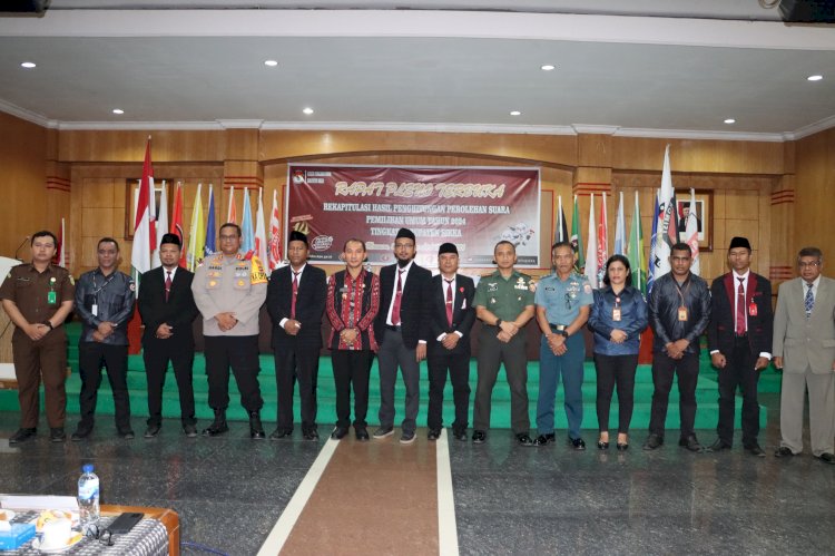 Kapolres Sikka Hadiri Pembukaan Rapat Pleno Terbuka rekapitulasi hasil perolehan suara Pemilu 2024 tingkat Kabupaten Sikka