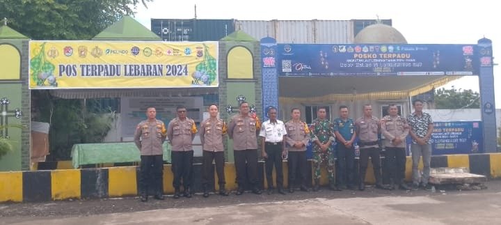 Kapolres Sikka Lakukan Pengecekan Pos Terpadu di Pelabuhan Lorens Say Maumere