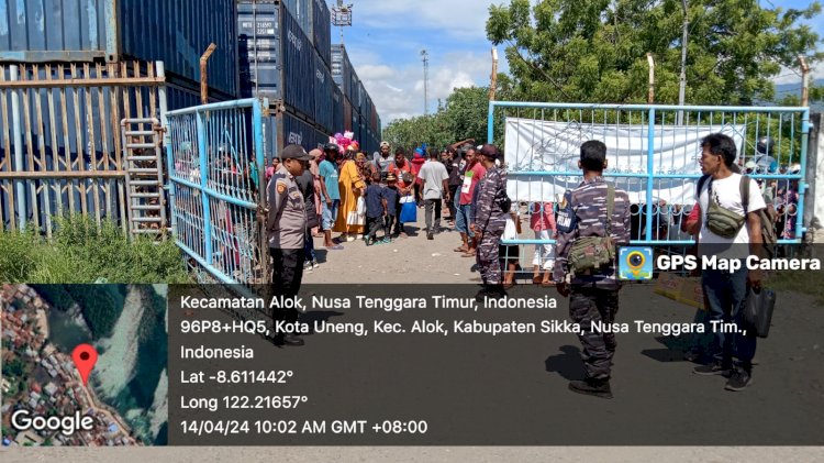 Pengamanan Kedatangan dan Keberangkatan Kapal KM. BUKIT SIGUNTANG di Pelabuhan L Say Maumere