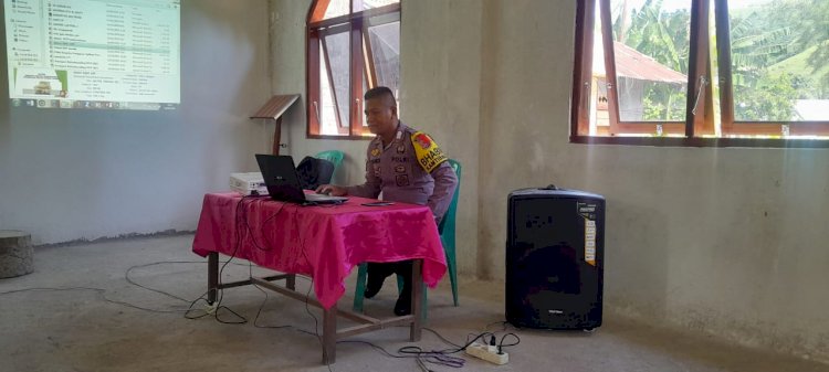 Bhabinkamtibmas Berikan Materi KDRT & Gender pada Kursus Persiapan Perkawinan ( KPP)  di Desa Kolisia B. Kab. Sikka.