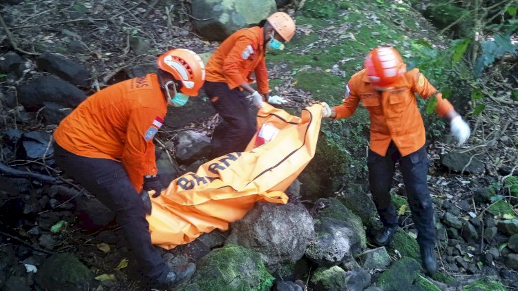 Tragedi di Desa Patisomba: Keluarga Temukan Jenazah Teresia Lina Setelah 8 Hari Hilang