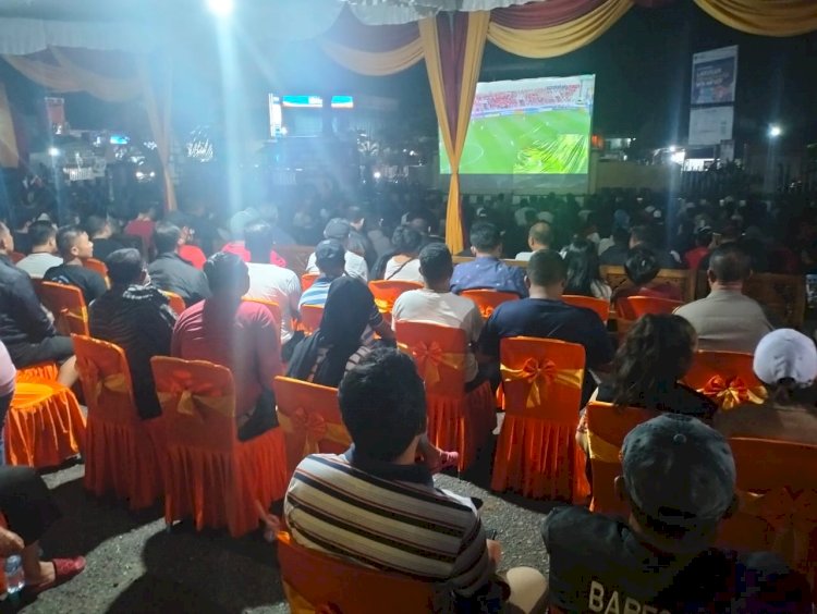 Tenggelam dalam Semangat Kebangsaan: Nobar Semifinal AFC Cup U-23 di Mako Polres Sikka