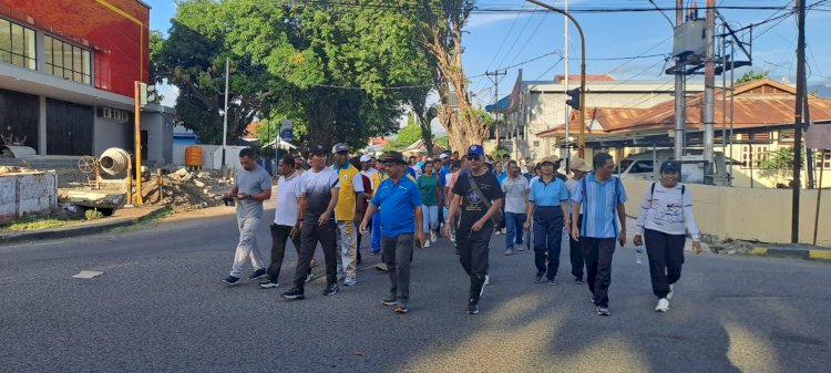 Hari Buruh Nasional Tahun 2024 Dirayakan dengan Kegiatan Jalan Santai yang Meriah di Maumere Kab. Sikka