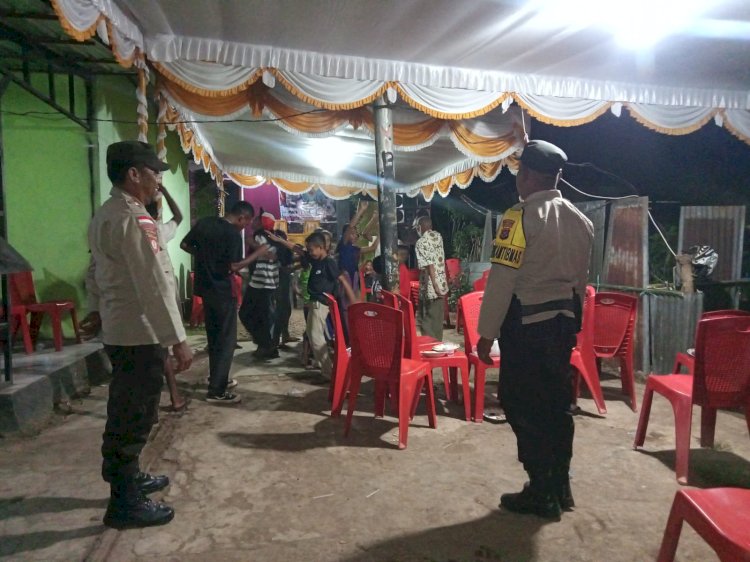 POLSEK WAIGETE LAKSANAKAN PATROLI KRYD PEMELIHARAAN KAMTIBMAS DALAM PERAYAAN KOMUNI SUCI PERTAMA TAHUN 2024