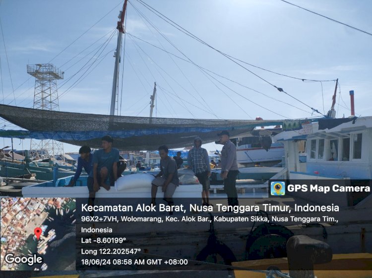 PATROLI RUTIN OLEH PIKET POSPOL KPPP LAUT POLSEK ALOK POLRES SIKKA