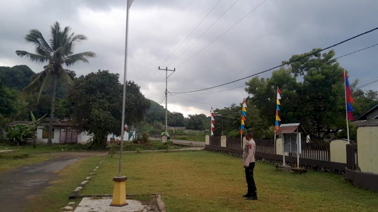 Pantau Cuaca Ekstream Personil Polsek Paga Melaksanakan Monitoring Terkait Cuaca Ekstrem Di Wilayah Hukum Polsek Paga, Kec. Paga, Kab. Sikka