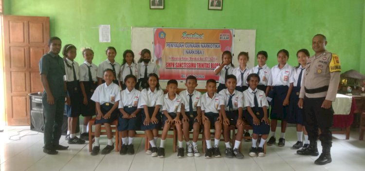 KEGIATAN SOSIALISASI TENTANG NARKOTIKA DAN OBAT-OBATAN TERLARANG, KEKERASAN SEKSUAL, SERTA DAMPAK DARI MIRAS, MEROKOK DAN BAHAYA BULLYING di SMPK SANCTISSIMA TRINITAS BLORO