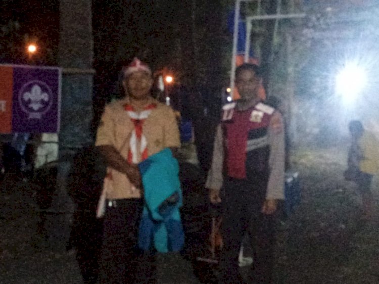 KANIT SAMAPTA POLSEK KEWAPANTE LAKSANAKAN PATROLI DI LOKASI GIAT PRAMUKA SMP NEGERI 1 KEWAPANTE