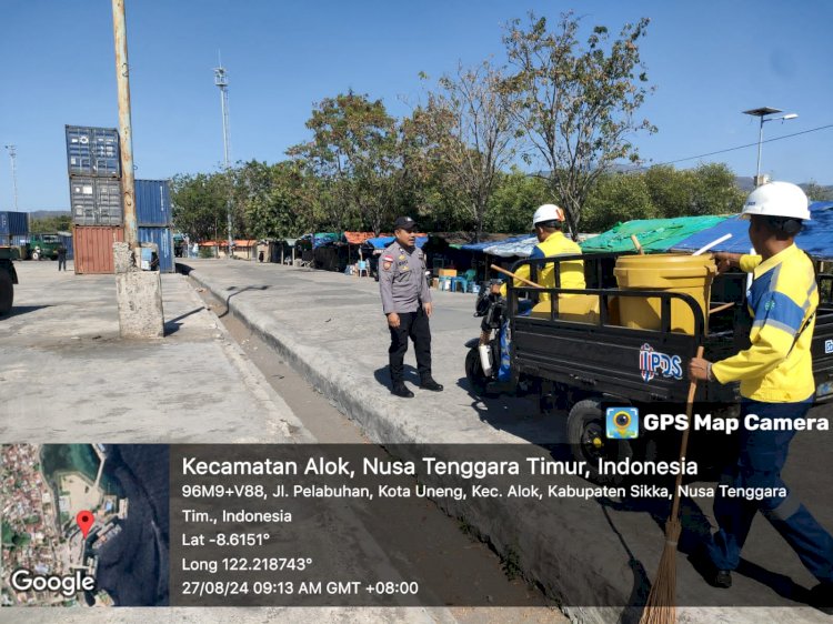 PATROLI RUTIN PIKET POSPOL KPPP LAUT POLSEK ALOK POLRES SIKKA JAGA KEAMANAN AREAL PELABUHAN MENJELANG PEMILUKADA SERENTAK