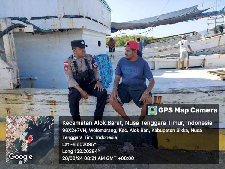 PIKET POSPOL KPPP LAUT POLSEK ALOK POLRES SIKKA JAGA KEAMANAN AREAL PELABUHAN MENJELANG PEMILUKADA SERENTAK