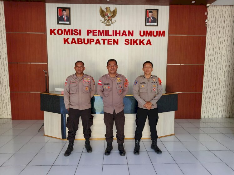 KEGIATAN PENGAMANAN DI KANTOR KPU KAB.SIKKA DAN KANTOR BAWASLU KAB. SIKKA OLEH PERSONEL POLRES SIKKA