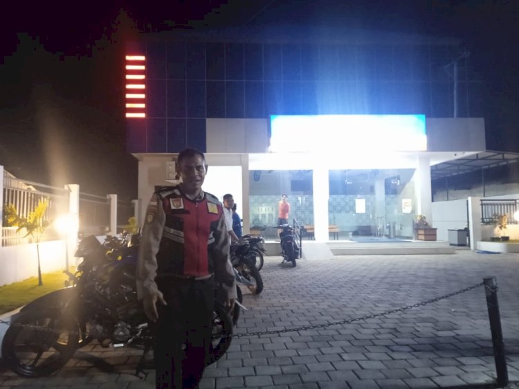 KEGIATAN PATROLI DI WILKUM POLSEK KEWAPANTE OLEH KANIT SAMAPTA POLSEK KEWAPANTE POLRES SIKKA.