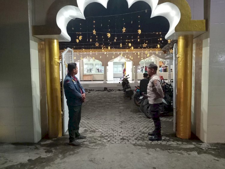 Polsek Kewapante Amankan Pelaksanaan Sholat Tarawih dan Witir di Tiga Masjid Wilayah Hukumnya