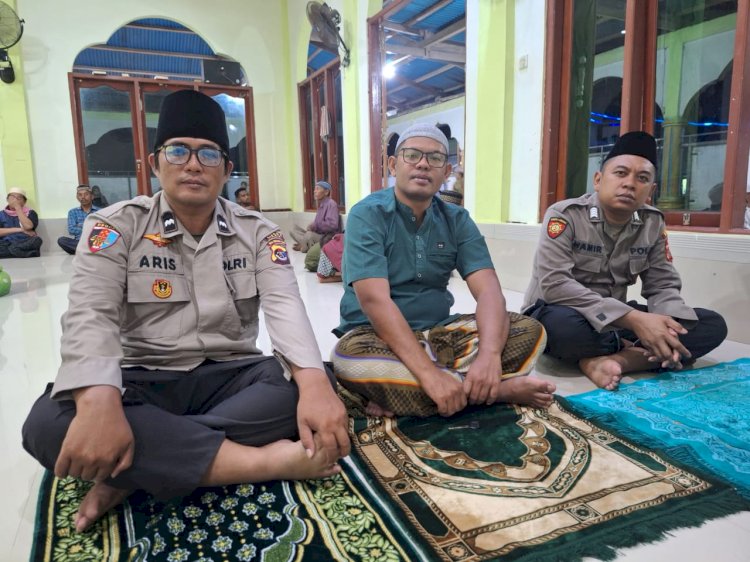 KEGIATAN SHALAT TERAWEH DAN TADARUS KELILING DI BULAN RAMADHAN 1446 H OLEH PERSONIL POLRES SIKKA