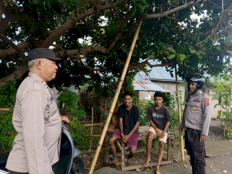 POLSEK NELLE POLRES SIKKA LAKSANAKAN PATROLI DAN HIMBAUAN KEPADA WARHA TENTANG PREMANISME DAN KDRT
