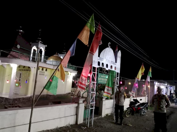 Polsek Paga Amankan Pelaksanaan Sholat Tarawih dan Witir di Dua Masjid Wilayah Paga