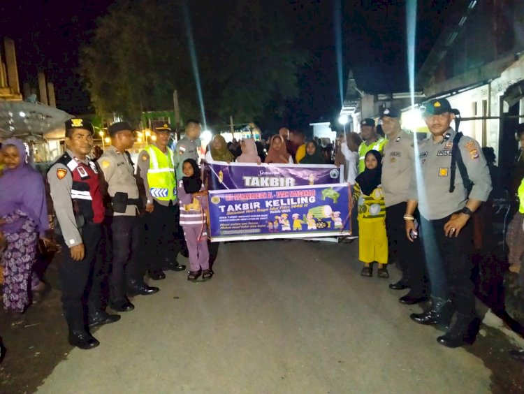 Polsek Waigete Kawal Takbiran Keliling di Desa Nangahale, Warga Antusias Sambut Idul Fitri 1446 H