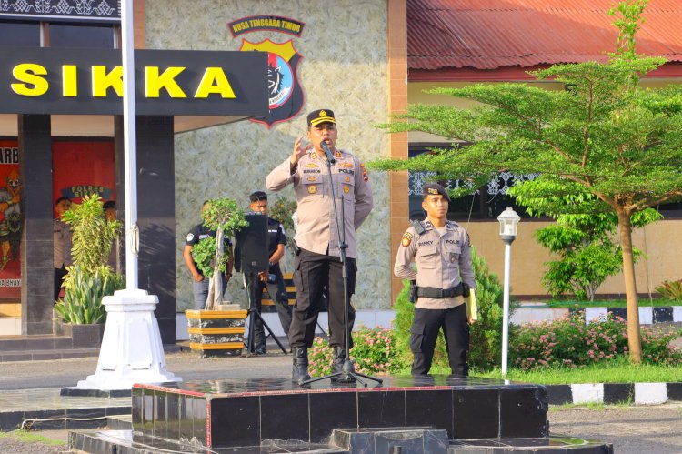 Kapolres Sikka Pimpin Apel Pagi, Tegaskan Disiplin dan Pentingnya Pengembangan Diri