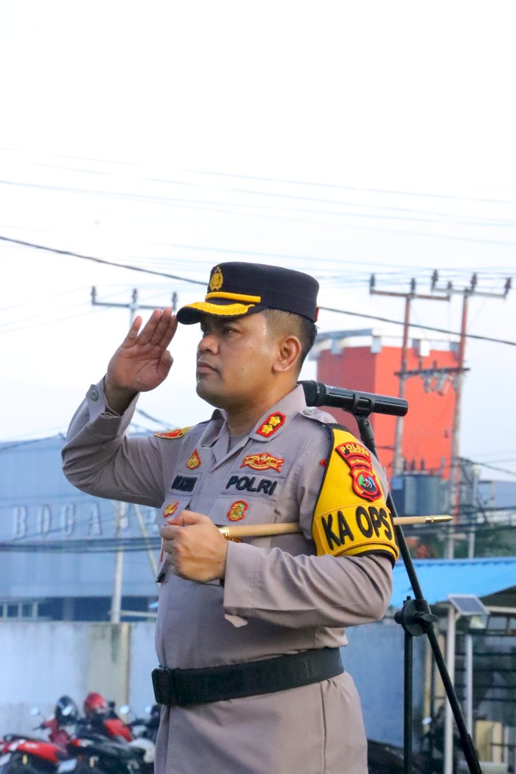 Upacara Hari Kesadaran Nasional di Polres Sikka: Momentum Refleksi Nasionalisme dan Penguatan Disiplin Personel