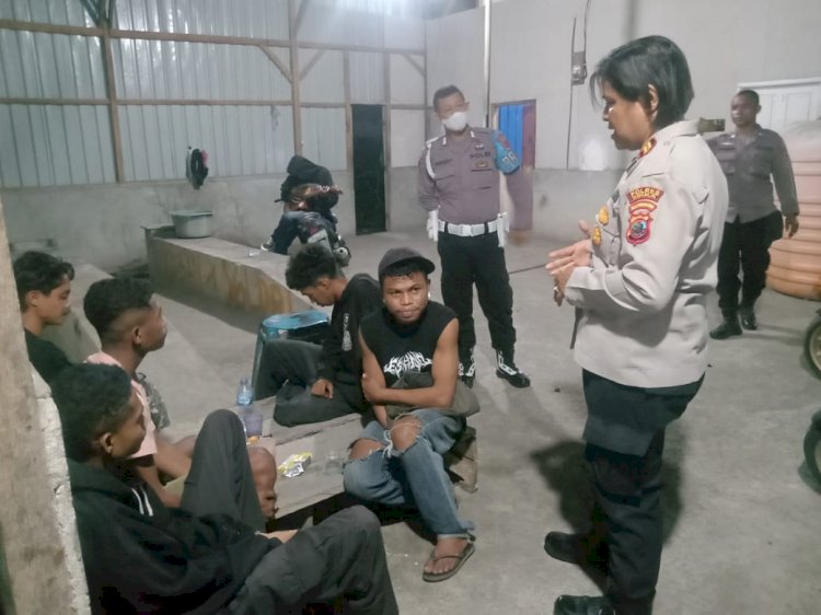 Cegah Aksi Premanisme, Polsek Alok Gelar Operasi Pekat di Sejumlah Titik Rawan