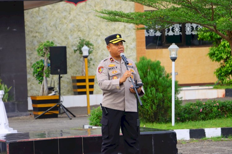 Wakapolres Sikka Tegaskan Disiplin dan Kepatuhan Anggota dalam Apel Fungsi dan Apel Pagi Terpadu