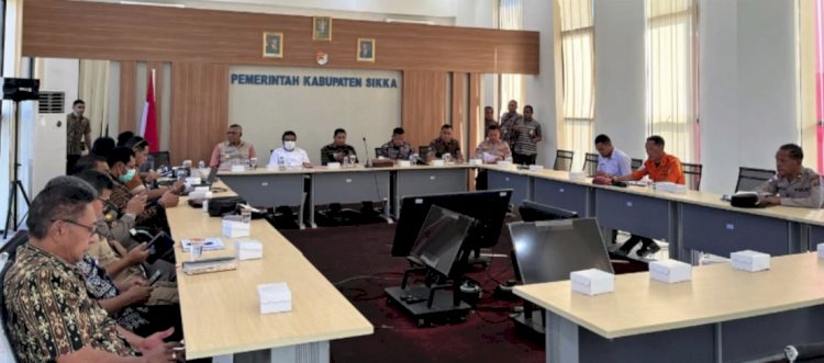 Dukung Penuh Pemda, Wakapolres Sikka Sepakat Naikkan Status Bencana Erupsi Lewotobi