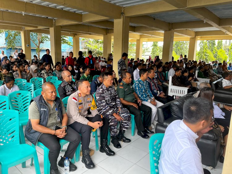 Kapolres Sikka Hadiri Seminar Nasional Ketahanan Pangan Dan Pimpin Langsung Pengamanan Kegiatan Bersama Menko Pangan Zulkifli Hasan Di Unimof